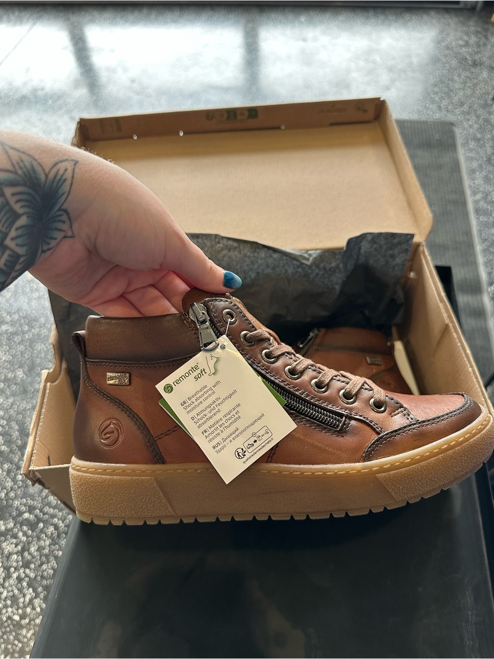 Remonte Brown Leather Casual High-Top Sneakers